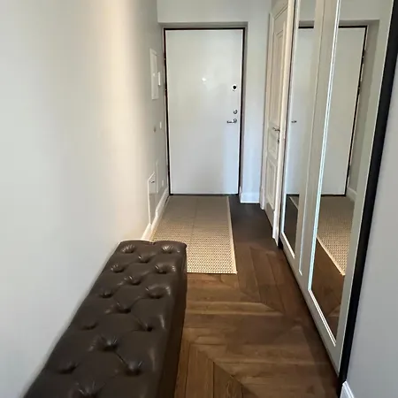 Brand New Modern In Old Town Apartment Vilnius