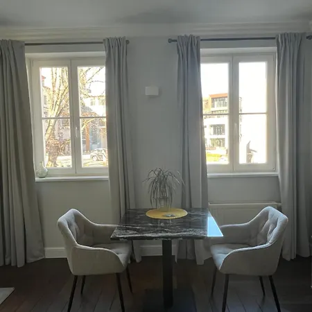 Brand New Modern In Old Town *